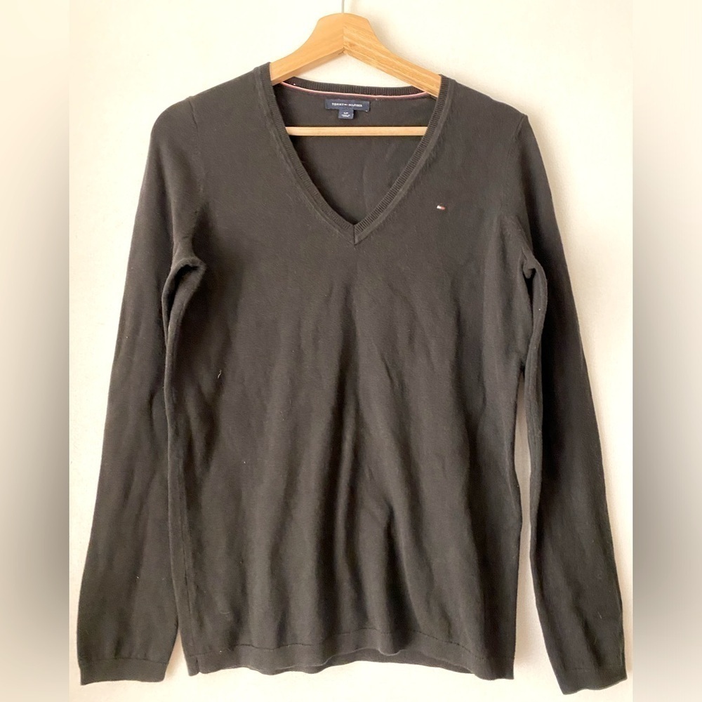 Tommy Hilfiger Black V-Neck Long Sleeve Pullover Sweater Size Small